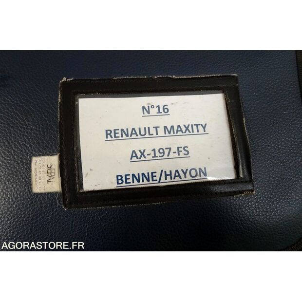 2010 Renault Maxity-41377487