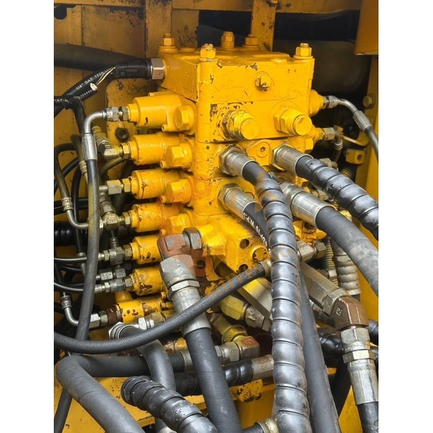 2020 Komatsu PC55MR-41377661