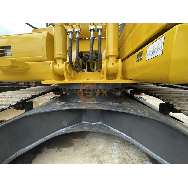 2022 Komatsu PC200-8-41377669