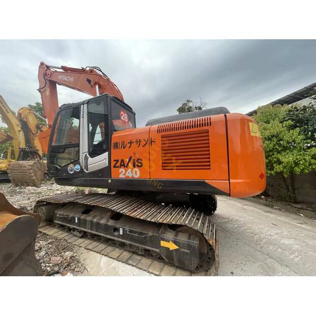 2022 Hitachi ZX240-3-41377682