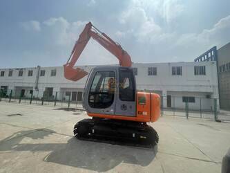 Image de MINI PELLES 2022 Hitachi EX60-5