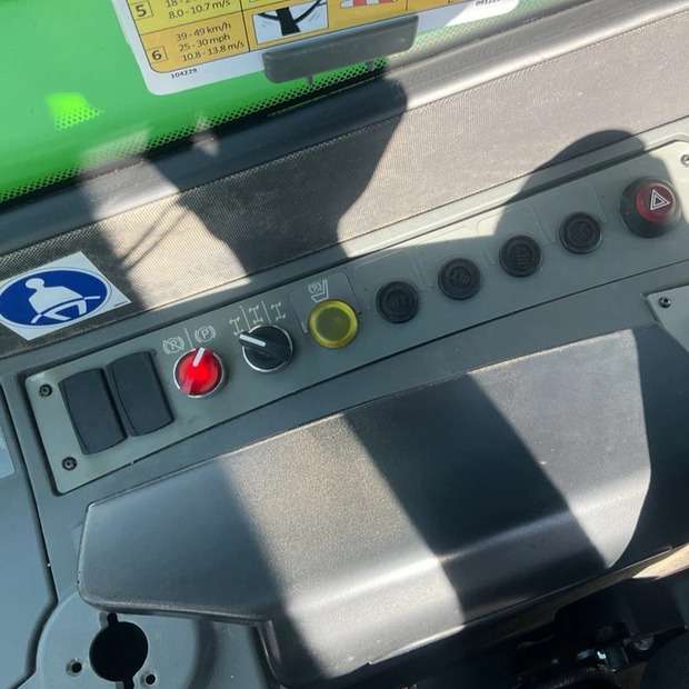 2022 Merlo P27.6 plus-41378192
