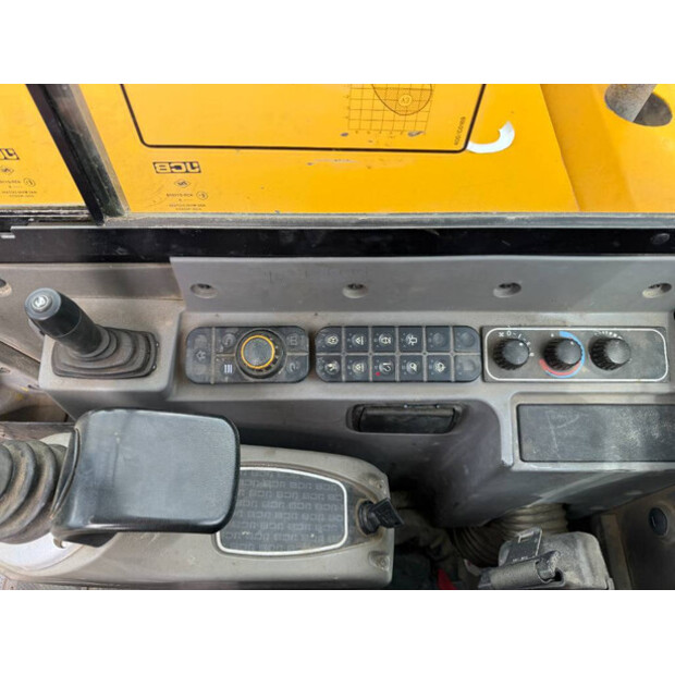 2018 جيه سي بي 48Z-1-41378609
