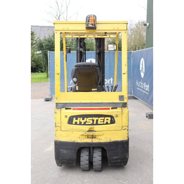 2004 هايستر J1.80 XMT-41379086