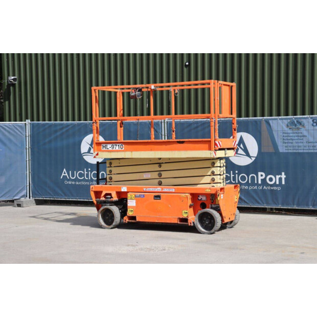 2013 Holland Lift ECOSTAR HL-9716-41379203