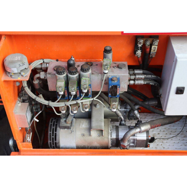 2014 Holland Lift Monostar X-105EL12-41379271