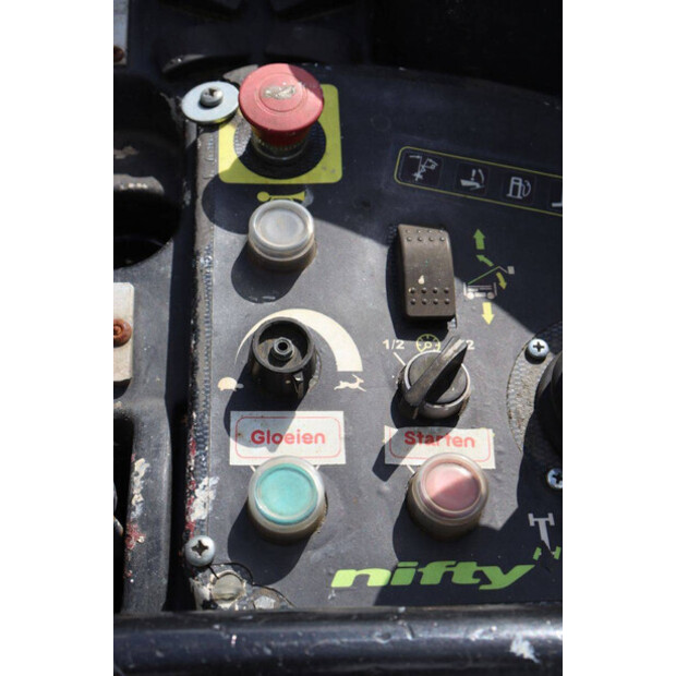 2006 نيفتي 210SD-41379392