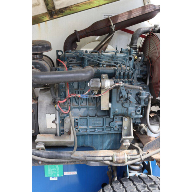 2006 نيفتي 210SD-41379406
