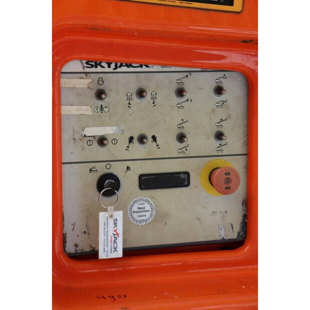 2014 SkyJack SJ 66T-41379587