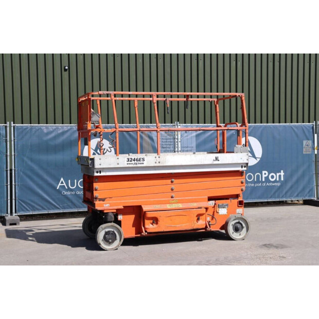 2010 JLG 3246ES-41379904