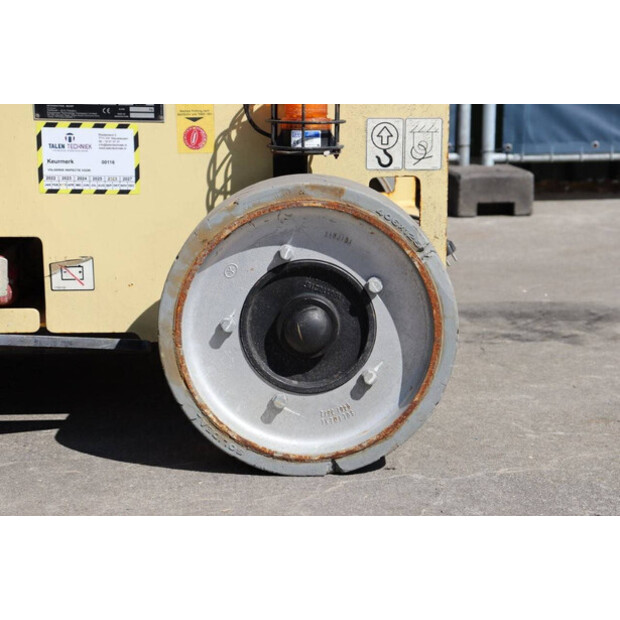 2016 JLG 3246 ES-41379934