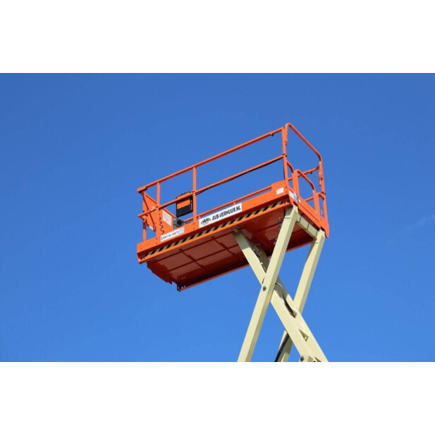 2016 JLG 3246 ES-41379944