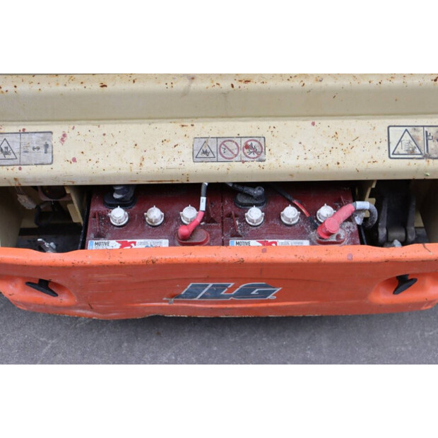 2014 اوشكوش 3246ES-41379958