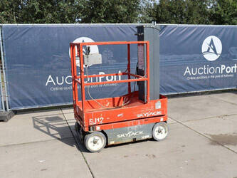 Image for AERIAL LIFTS 2015 SkyJack SJ12