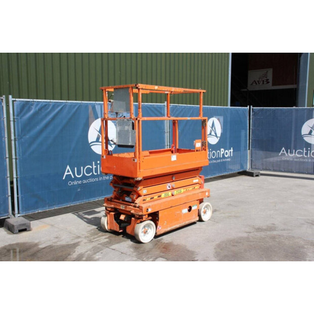 2012 SkyJack SJ3219-41380438