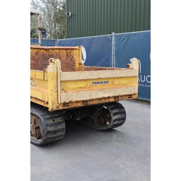 2015 YANMAR C30R-2B-41380676
