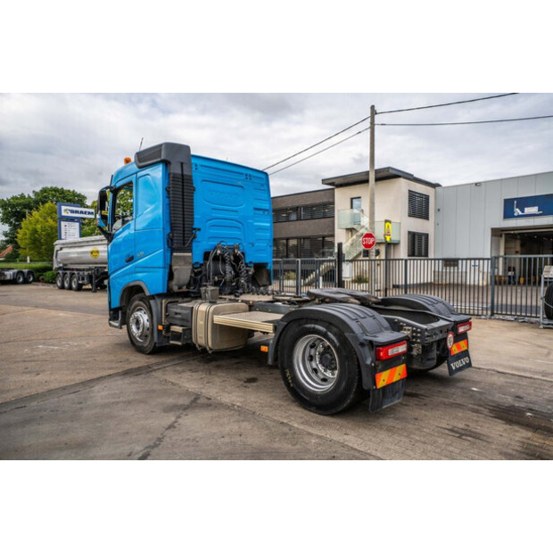 2016 فولفو FH 420-41381505