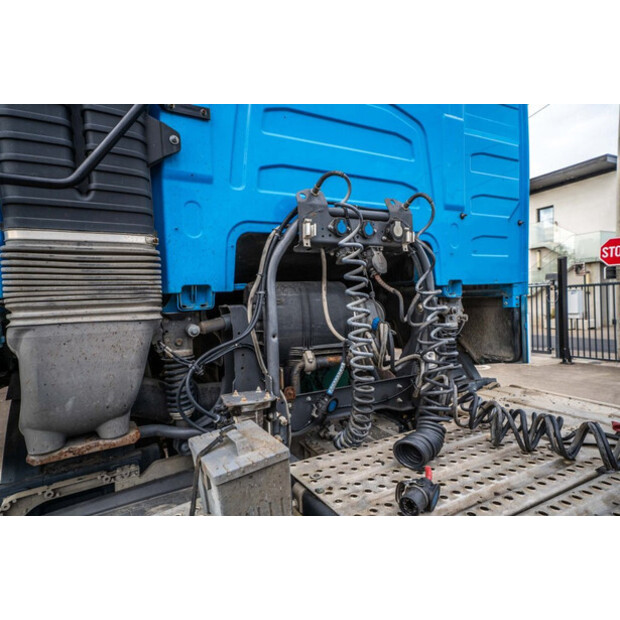 2016 فولفو FH 420-41381522
