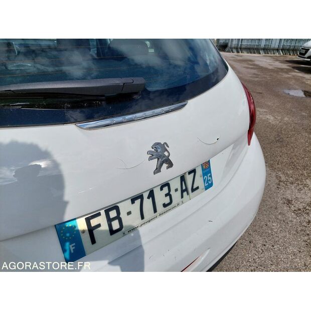 2018 Peugeot 208-41393714