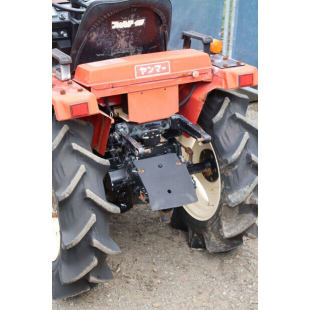 YANMAR F15D-41394977