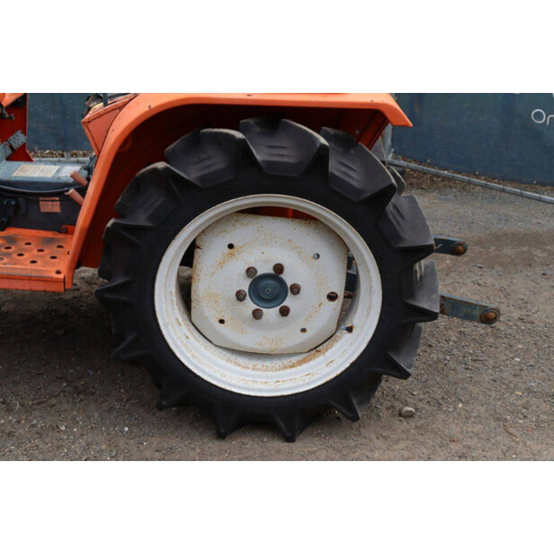 KUBOTA B1702-M-41395021