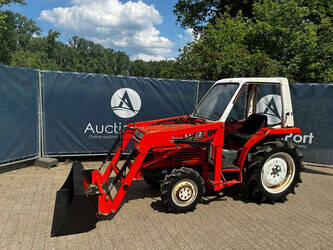 Image for TRACTORS KUBOTA L1-235