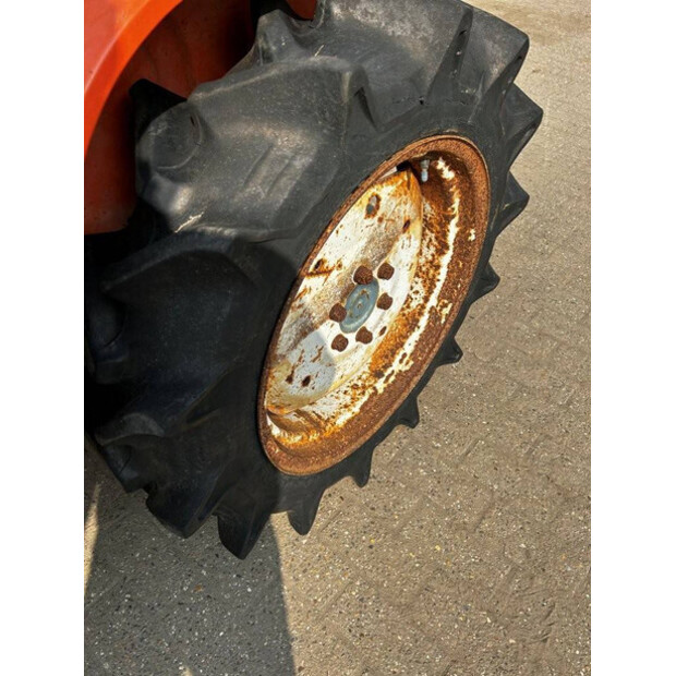 KUBOTA B1600E-41396113