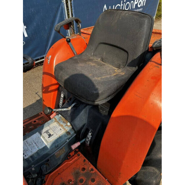 KUBOTA B1600E-41396115