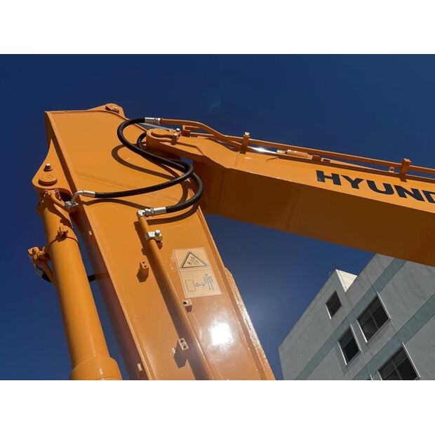 2019 هيونداي Robex 220LC-9S-41396705