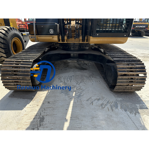 2023 Caterpillar 323D-41396745