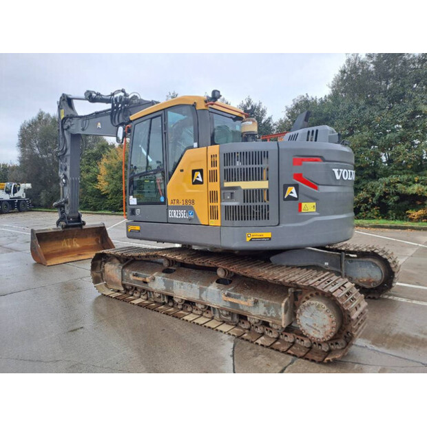 2017 Volvo ECR 235 E-41397103