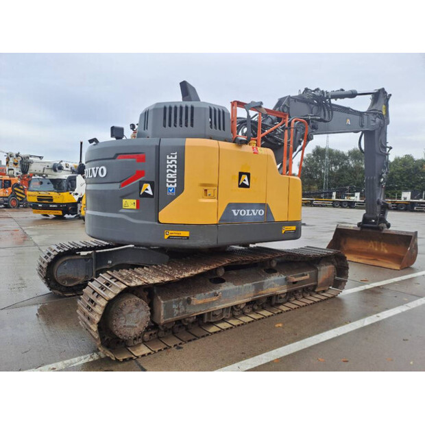 2017 Volvo ECR 235 E-41397105
