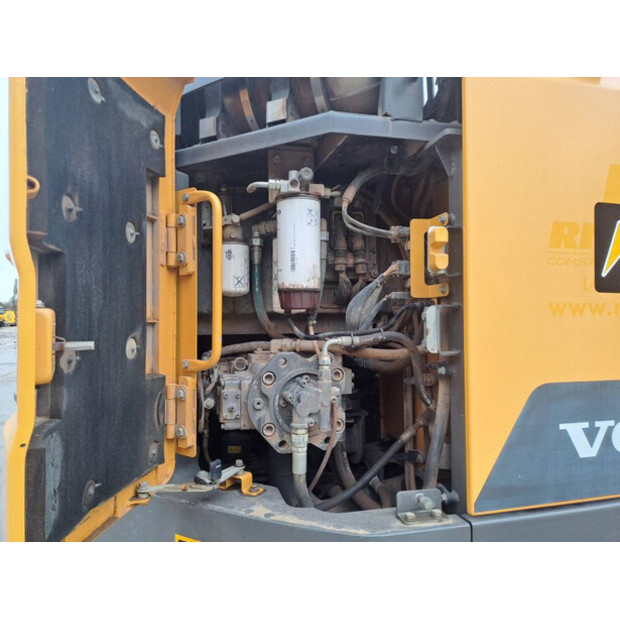 2017 Volvo ECR 235 E-41397125