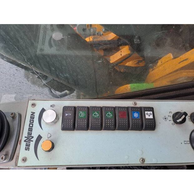 2013 ABI SM12/16B-41397171