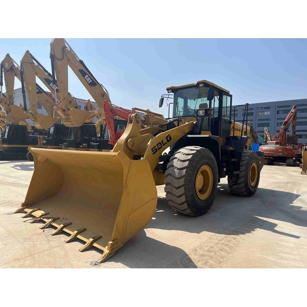 2021 SDLG LG956L-41398078