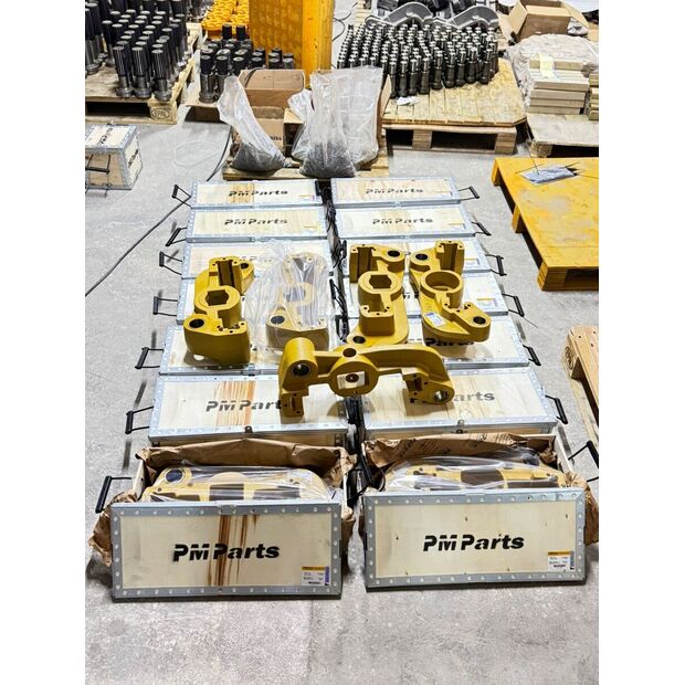 Caterpillar Bracket 338-7449, 3387449-41398220