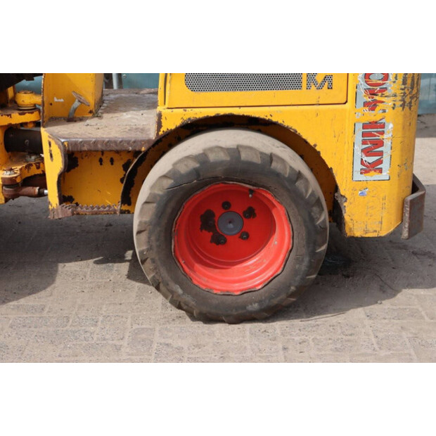 2018 Knikmops 130-41399778