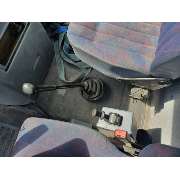 2006 مرسيدس بنز Vario 815 D-41400776