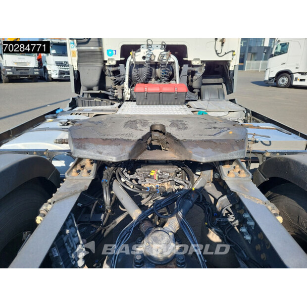 2017 فولفو FH 420-41400989