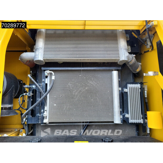 2022 كوماتسو PC290LC-11E0-41402471