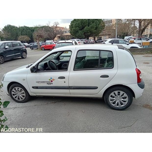 2005 Renault Clio-41415076