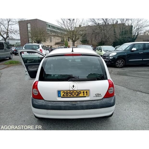 2005 Renault Clio-41415077