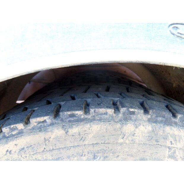 1996 Renault M180-41415178