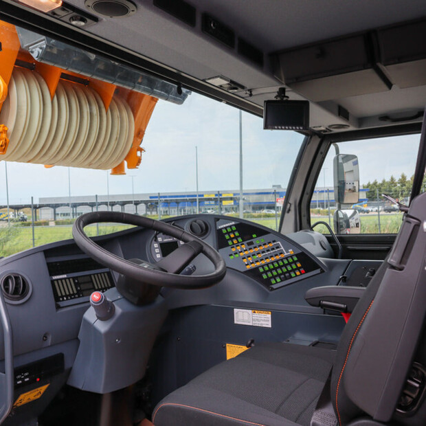 2025 Liebherr LTM 1650-8.1-41415913