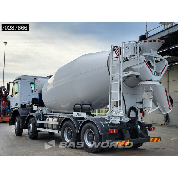 2025 مرسيدس بنز Arocs 4142-41416483