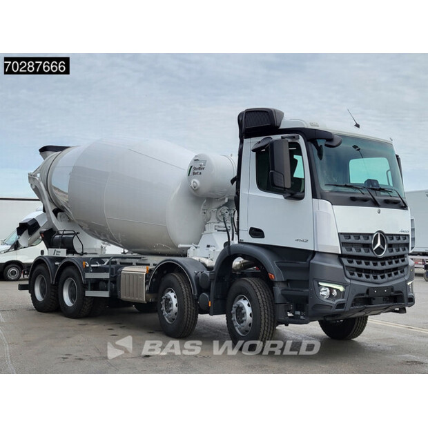 2025 مرسيدس بنز Arocs 4142-41416486