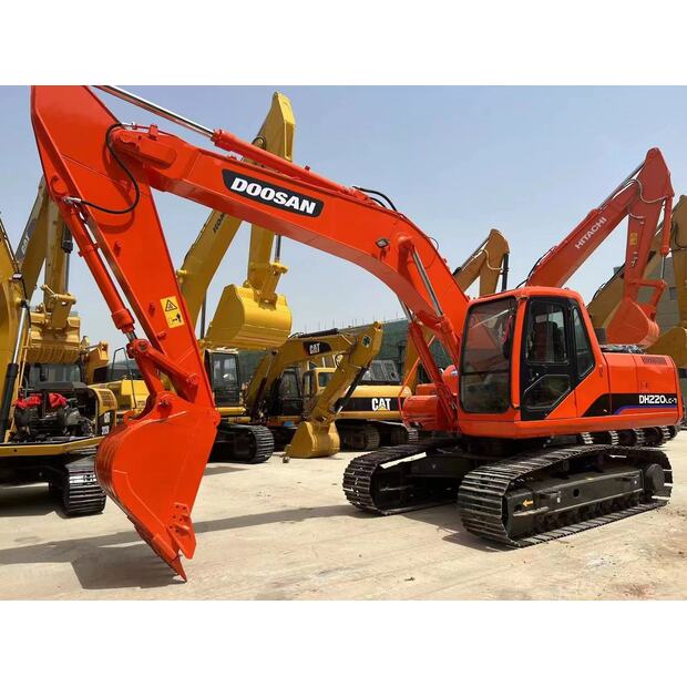 2021 Doosan DH220-41416564