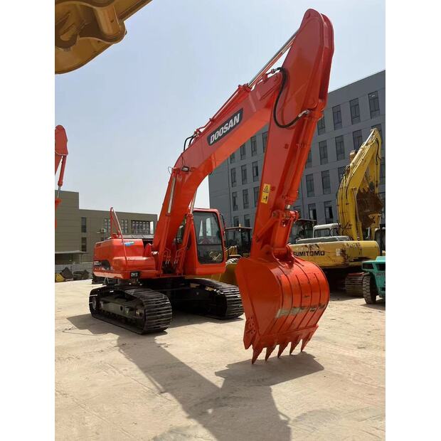 2021 Doosan DH220-41416567