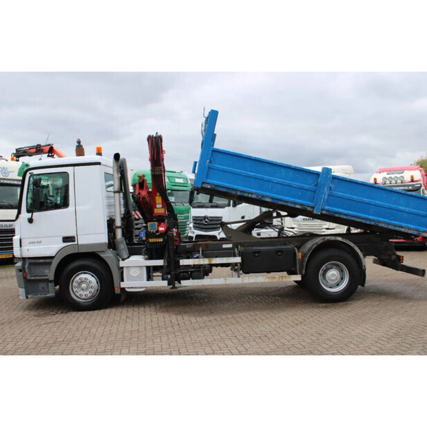 2004 مرسيدس بنز Actros 2032-41416946