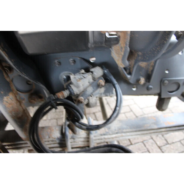 2004 مرسيدس بنز Actros 2032-41416949